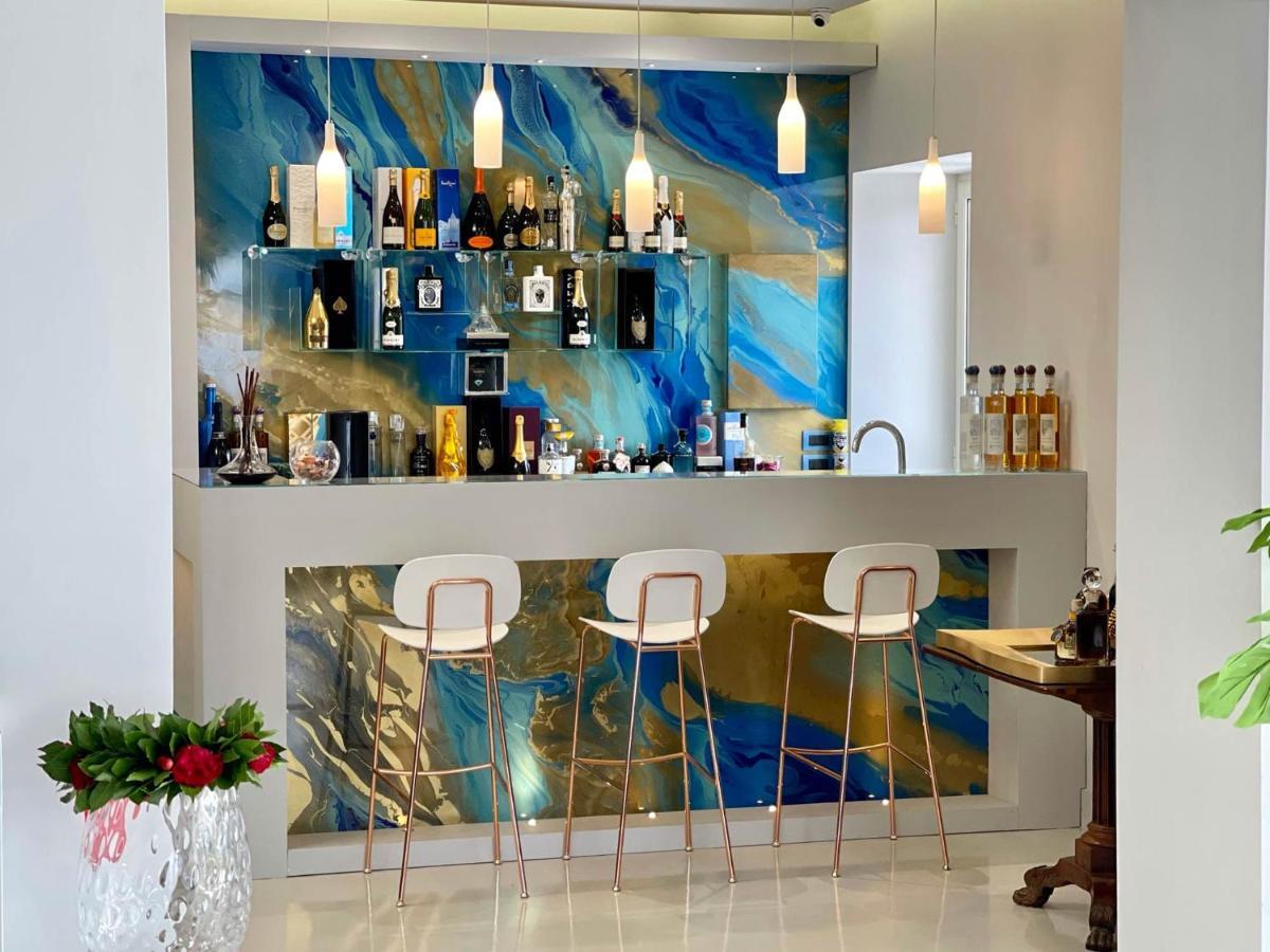 Tribus Boutique Hotel Torre Annunziata Buitenkant foto