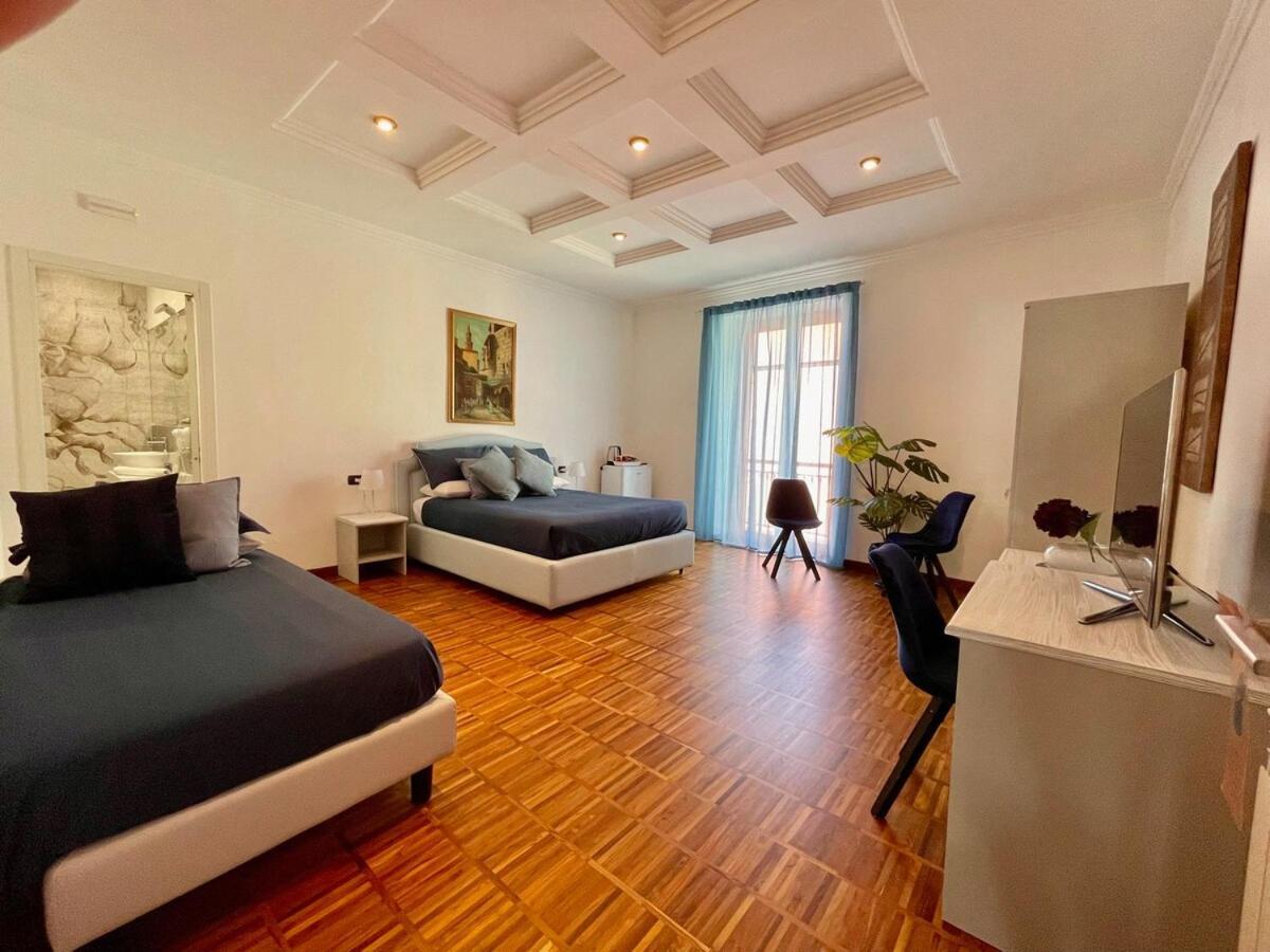 Tribus Boutique Hotel Torre Annunziata Buitenkant foto