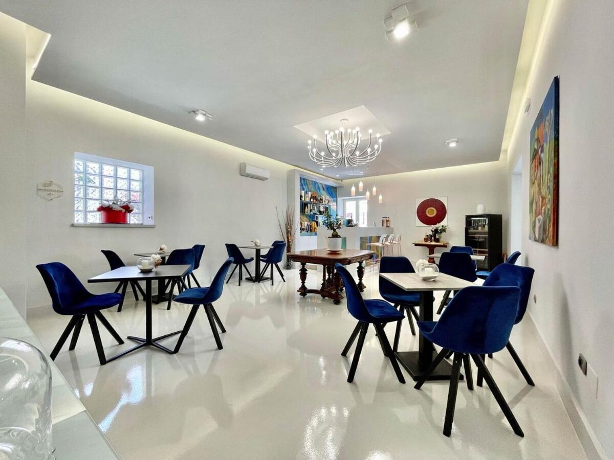 Tribus Boutique Hotel Torre Annunziata Buitenkant foto